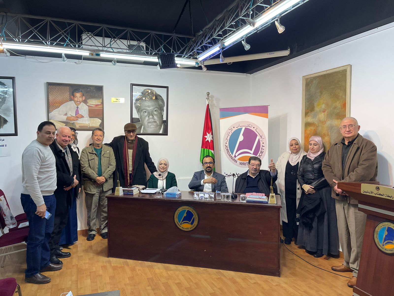 80674117 39da 431a b04a e5375b8fab36