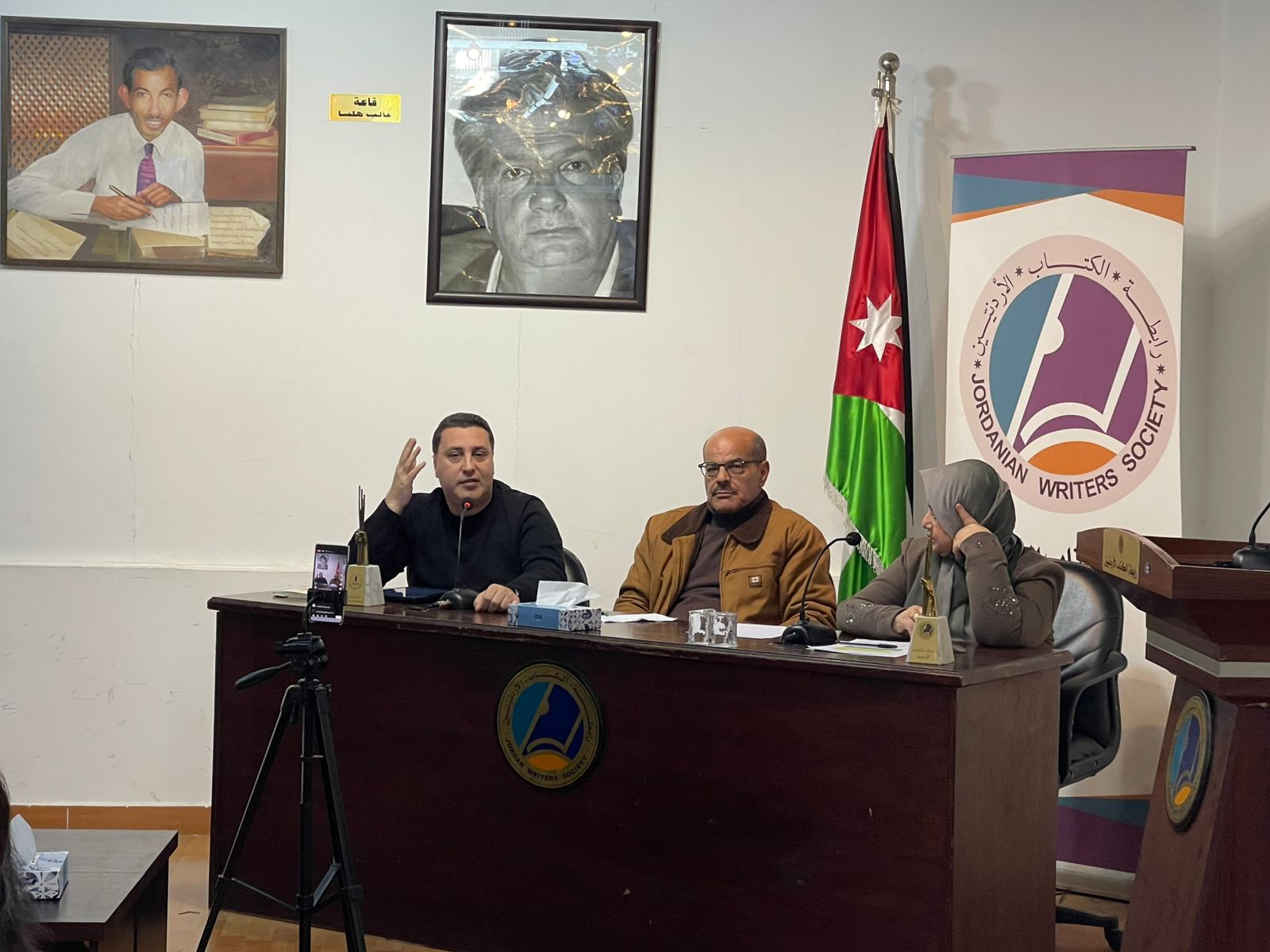 81aecef2 2a94 4c39 8664 9117759cdd63